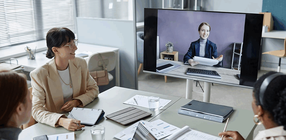 Blended Learning Platforms The Best of Online and Offline Training