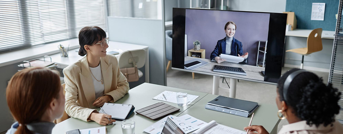 Blended Learning Platforms The Best of Online and Offline Training